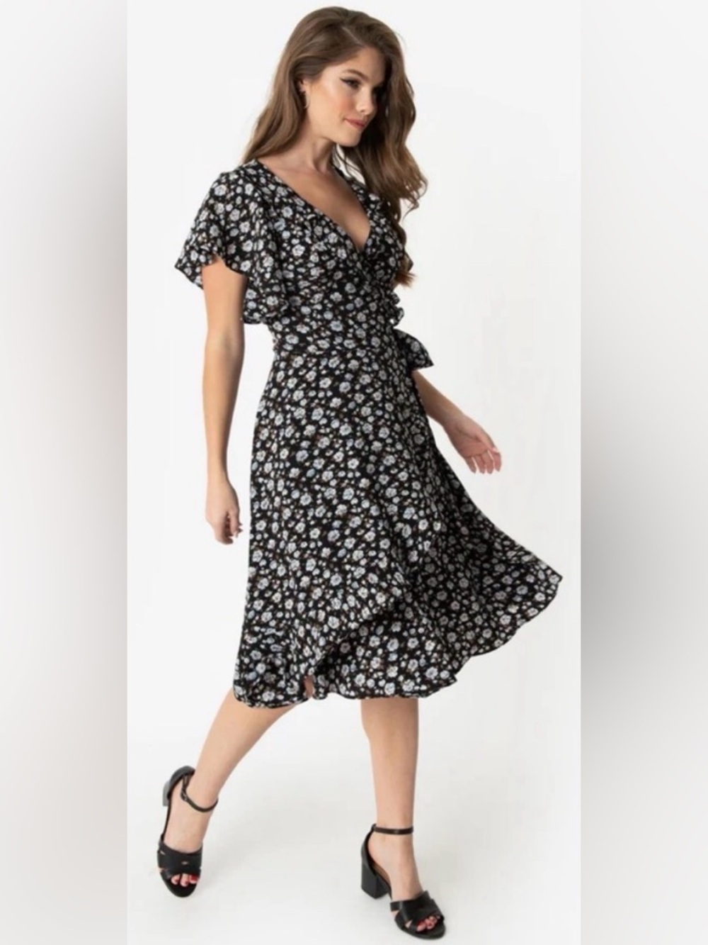Unique Vintage Floral Print Wrap Dress